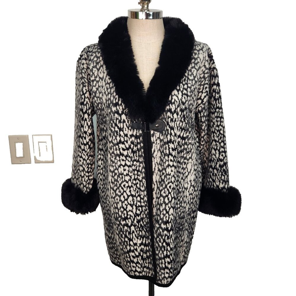 Northern Angel Faux Fur Trim Cardigan Womens S/M‎ Acrylic Leopard Print NWT